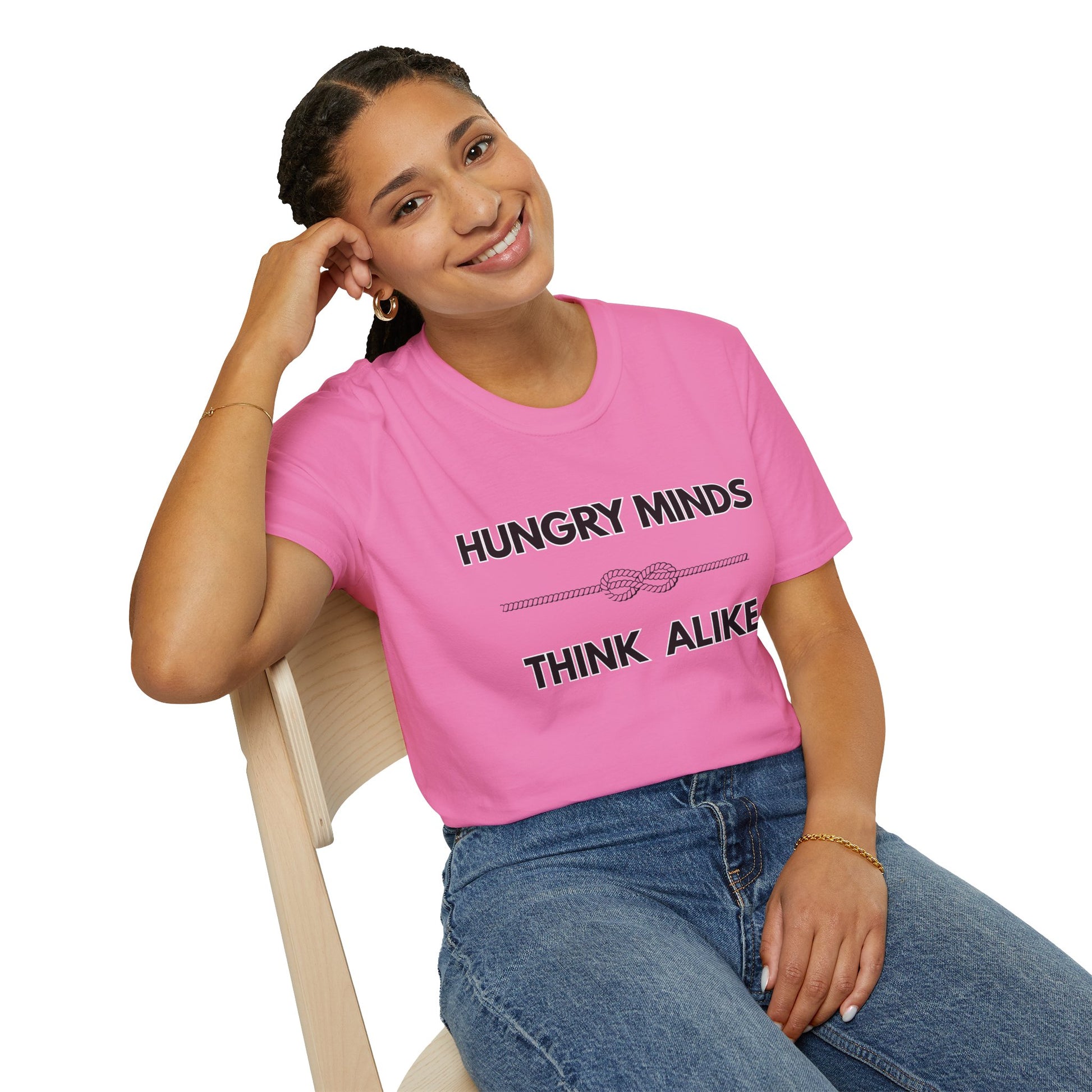 Hungry Minds T-Shirt - Minimalist Bold Design, Conversation Starter Tee